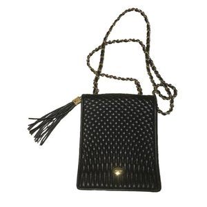 KOSHI - compact women's shoulder or crossbody bag - black textured purse with ch